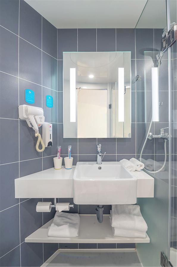 Hanting Express Shanghai Jiazhan Road Extérieur photo